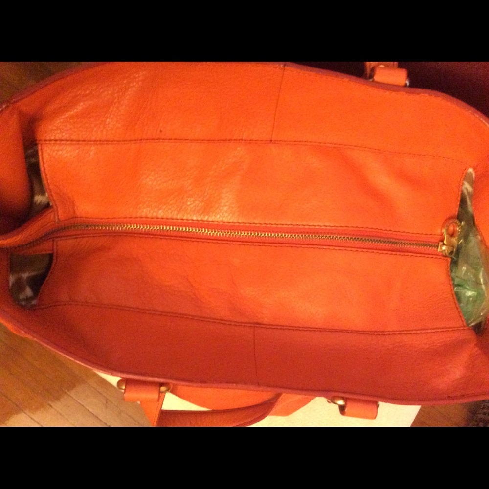 Marc by Marc Jacobs handbag - Picture 11 of 16